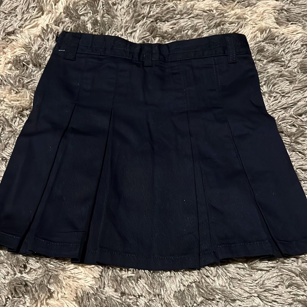 uniform skort - Picture 3 of 3